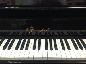 グランフィールピアノ 中古ピアノ レンタルピアノ グランドミュージックピアノ♪