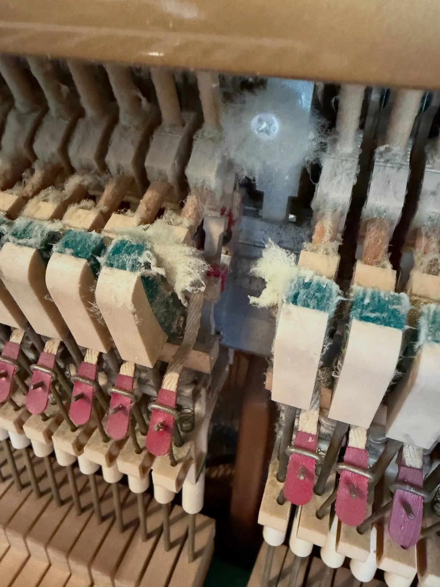 【ピアノの故障と修理、パーツの劣化と消耗】